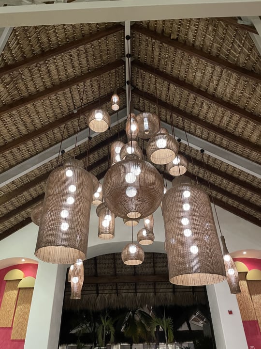 Lobby Caribe Deluxe Princess