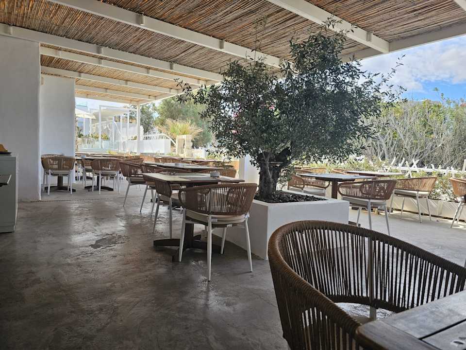 Gastro Knossos Beach Bungalows Suites Resort & Spa