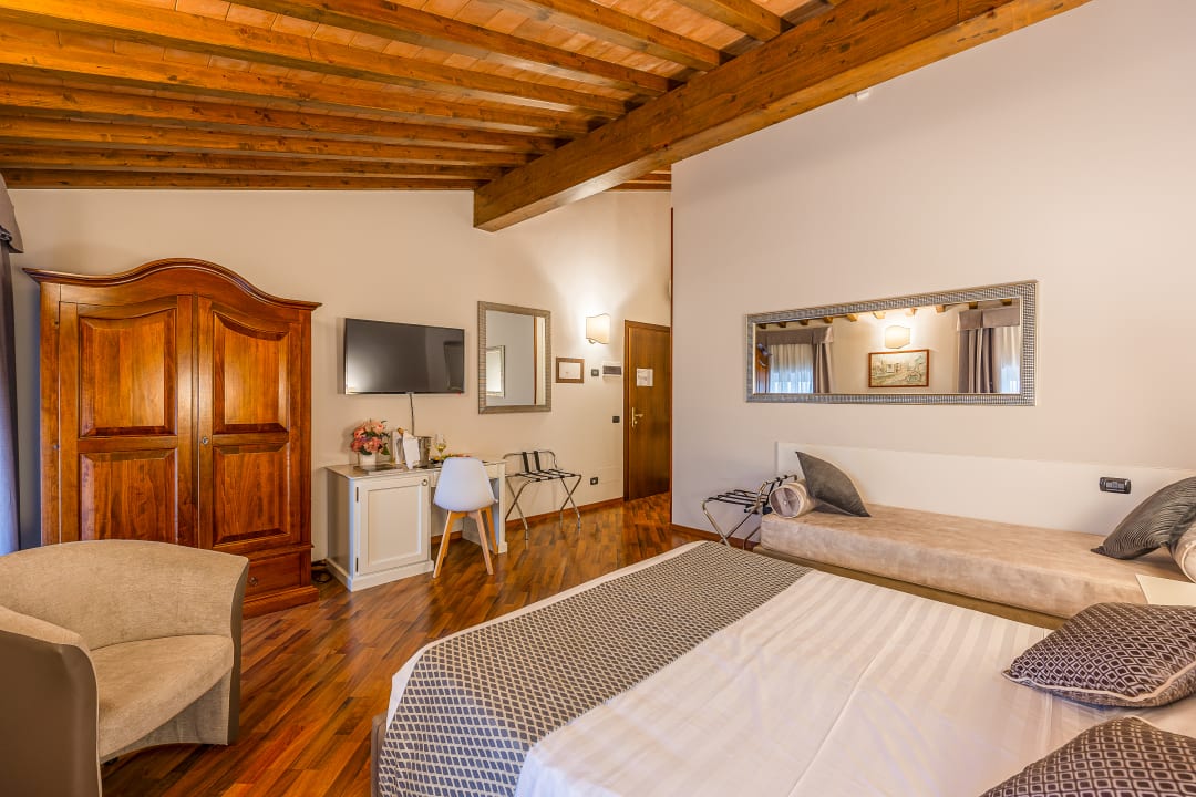 Zimmer Hotel Villa Cariola