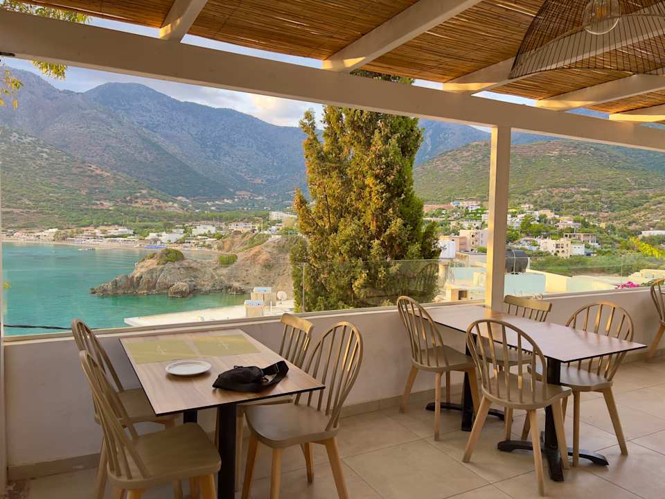 Gastro Troulis Apart-Hotel
