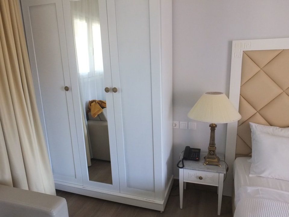 Zimmer Sandy Beach Resort