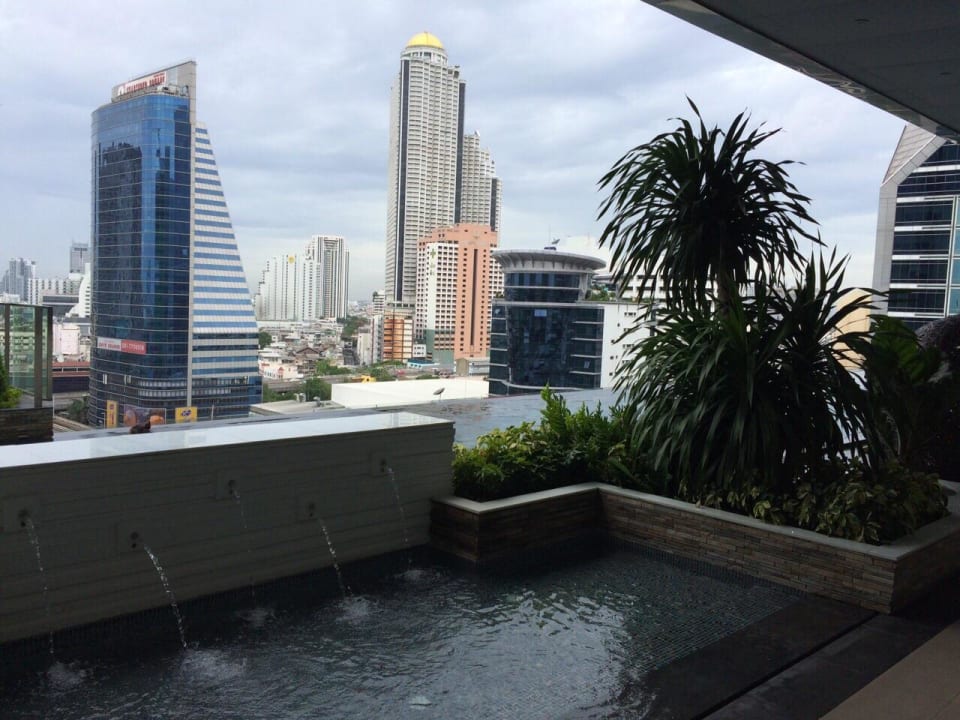 Pool Eastin Grand Hotel Sathorn