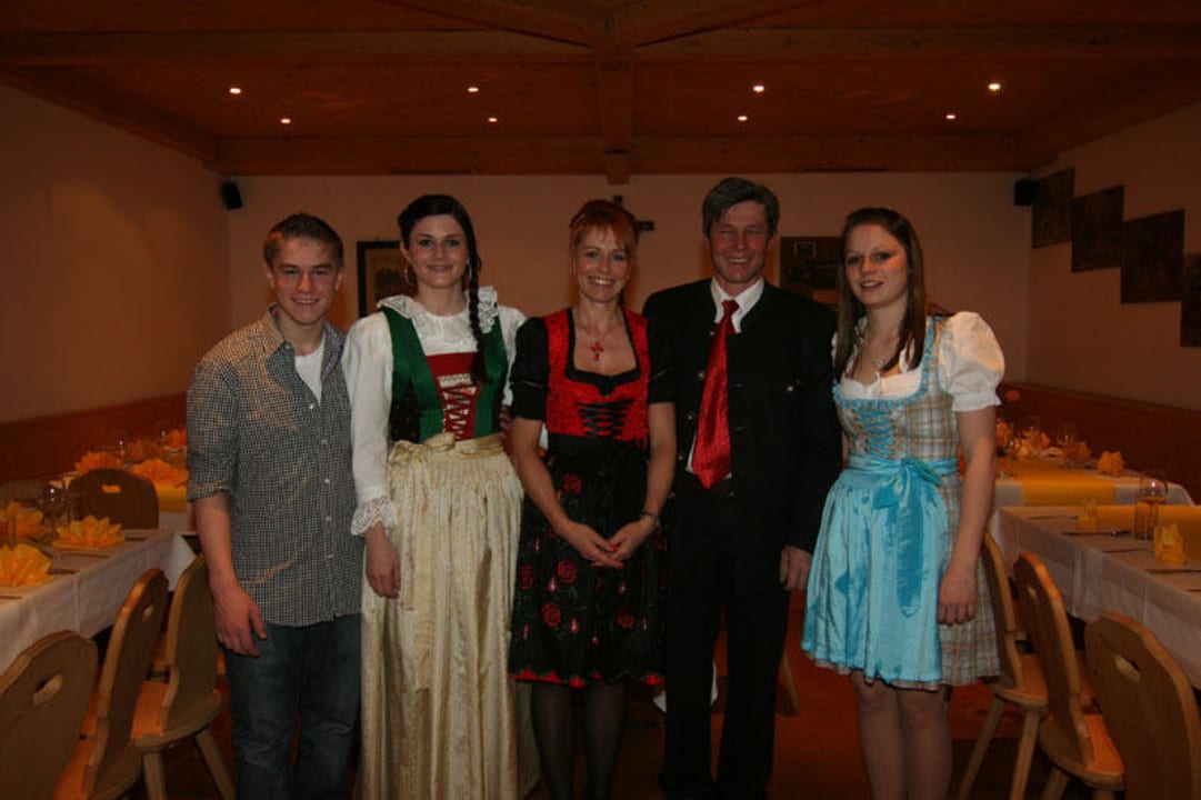 Gastgeber - Familie Pfurtscheller Pension Ladestatthof