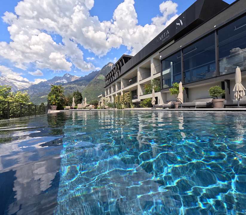 Pool SomVita Suites
