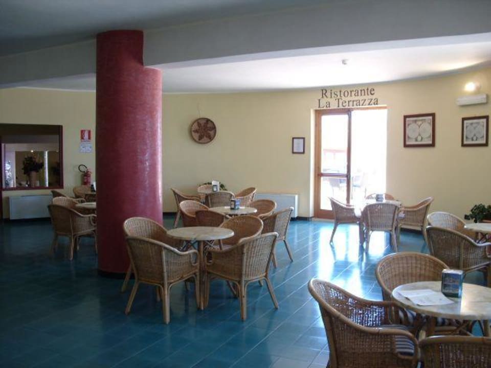 Lobby Hotel Pedraladda