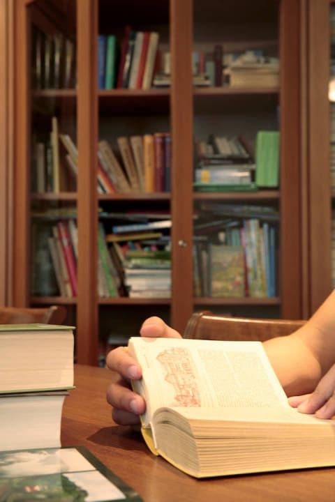 Bibliothek Rennsteighotel Herrnberger Hof