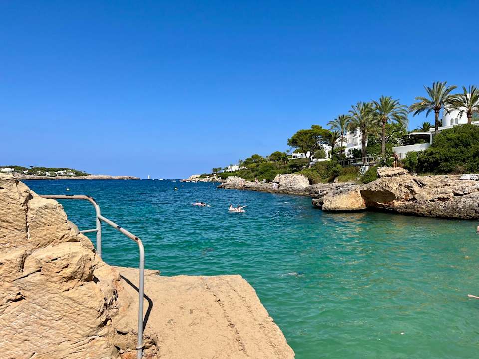 Strand Calimera Fido Gardens