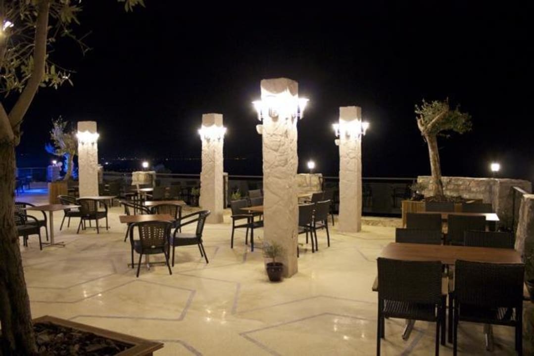 Etwas abseits der Bar - Ruhebereich TUI BLUE Seno - Adults Only