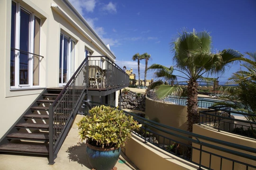 Bar draußen Hotel PortoBay Santa Maria