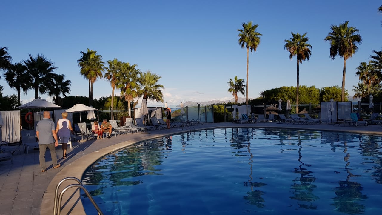 Pool Playa Esperanza Resort