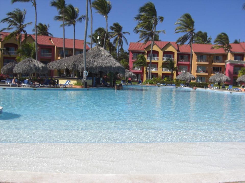 Pool Punta Cana Princess All Suites Resort & Spa
