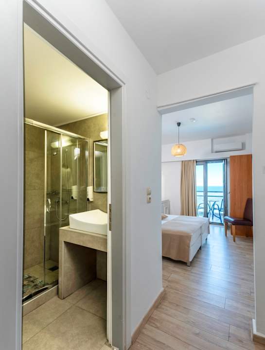 Zimmer Hotel Sunset Beach