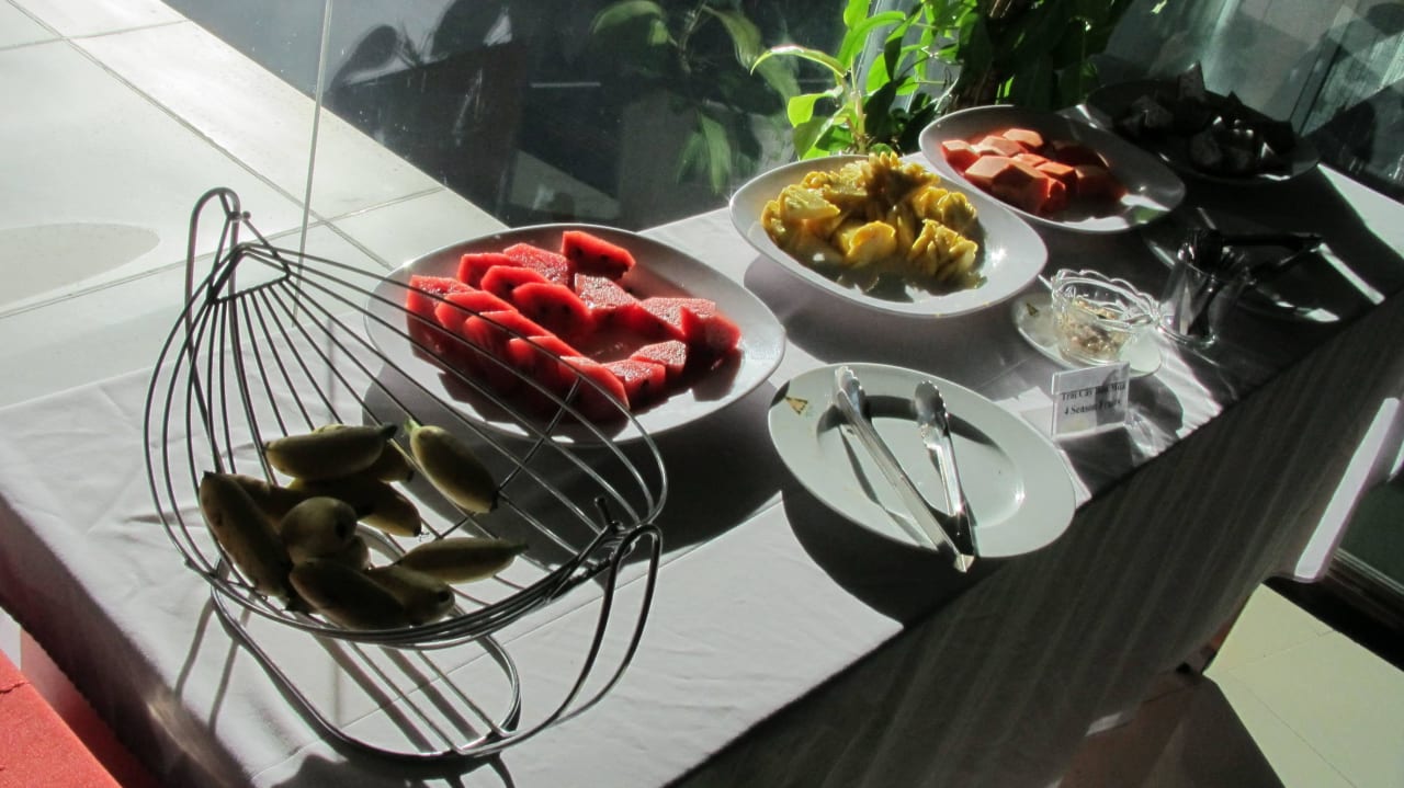 Frühstücksbuffet Kim Tho Hotel