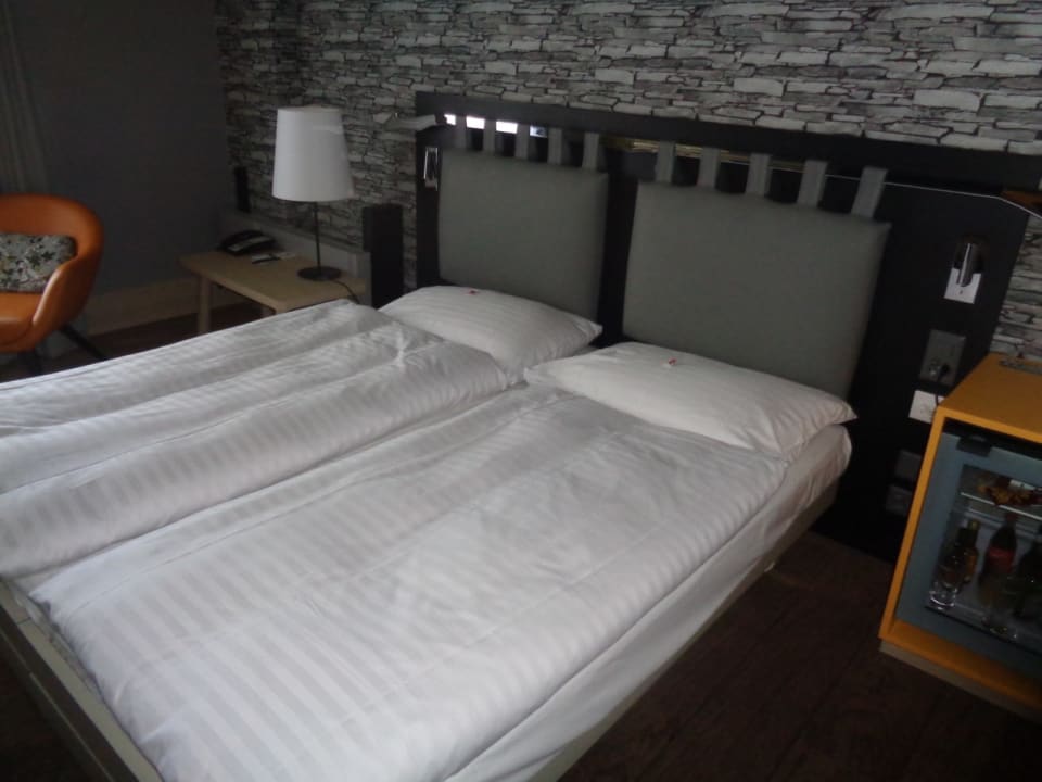 Das Doppelbett Hotel City