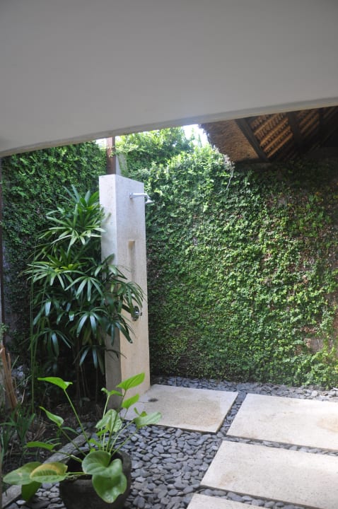 Freiluftdusche Kayumanis Sanur Private Villa & Spa