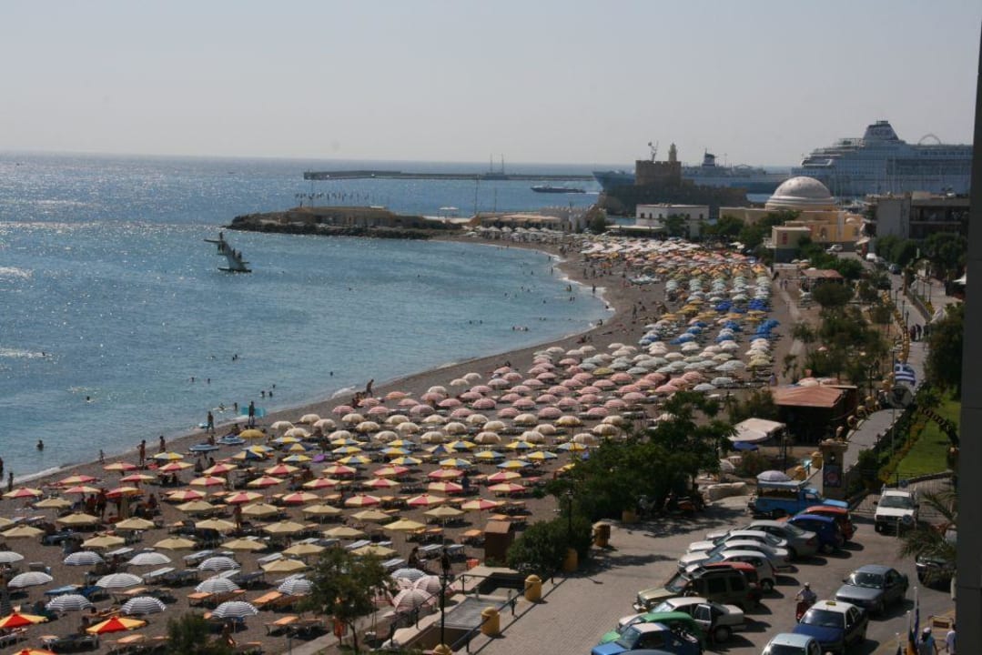 Blick aus dem Hotelzimmer Richtung Hafen Ibiscus Hotel Rhodos