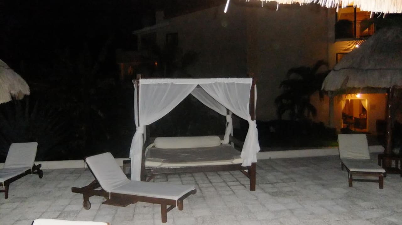 Royal Suites Pool bei Nacht TRS Yucatan Hotel - Adults only