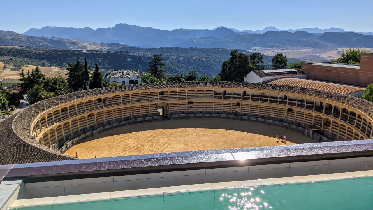 Pool Catalonia Ronda