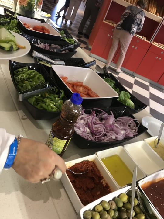 Verschidene Salat Dunes D'or Ocean Club