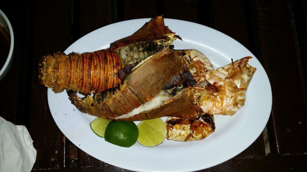 Abendessen Hotel Coral View Island Resort