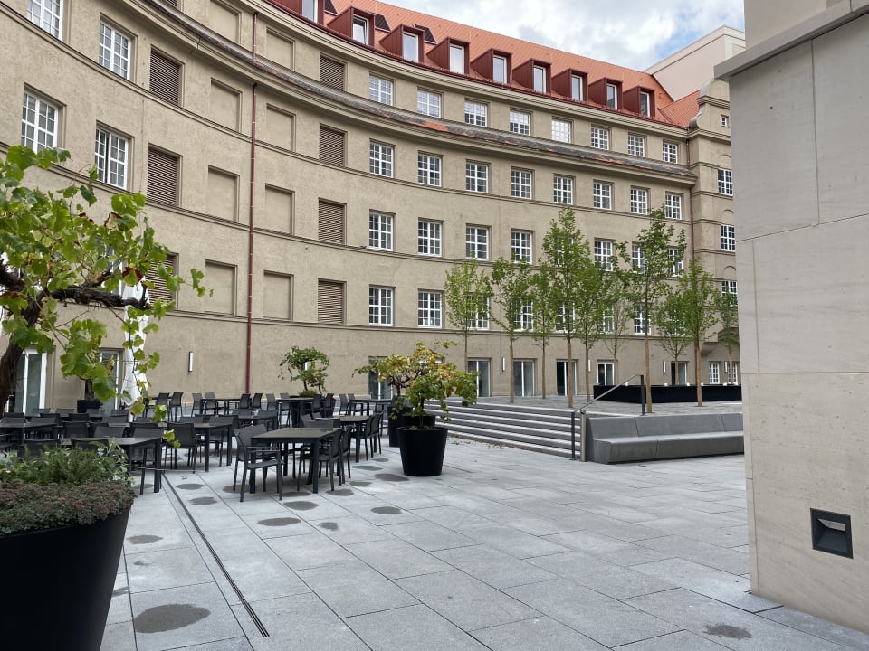 Außenansicht Leonardo Royal Hotel Nürnberg