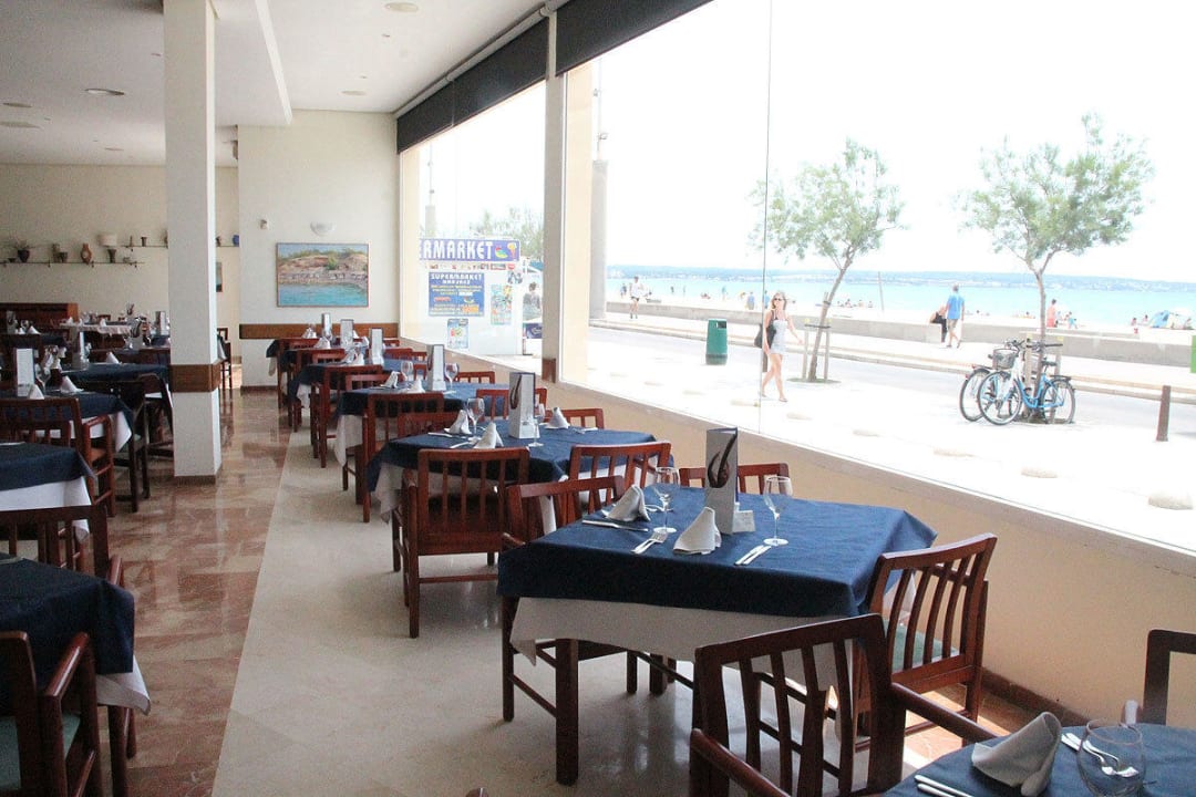 Unterer Speißeraum Aparthotel Fontanellas Playa