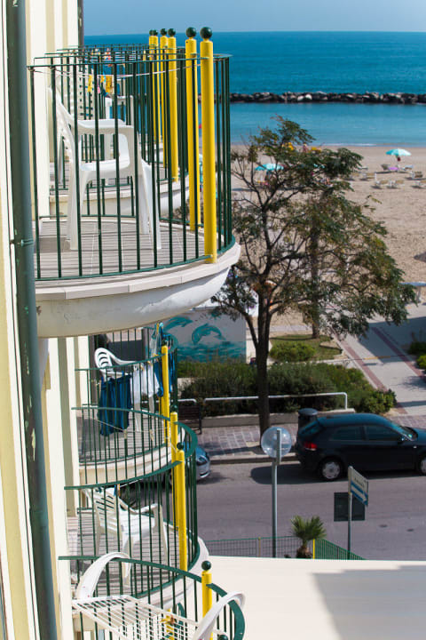 Vista dal terrazzo Hotel Emilia