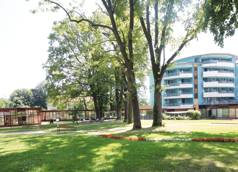 Außenansicht Vivea Hotel Bad Vöslau