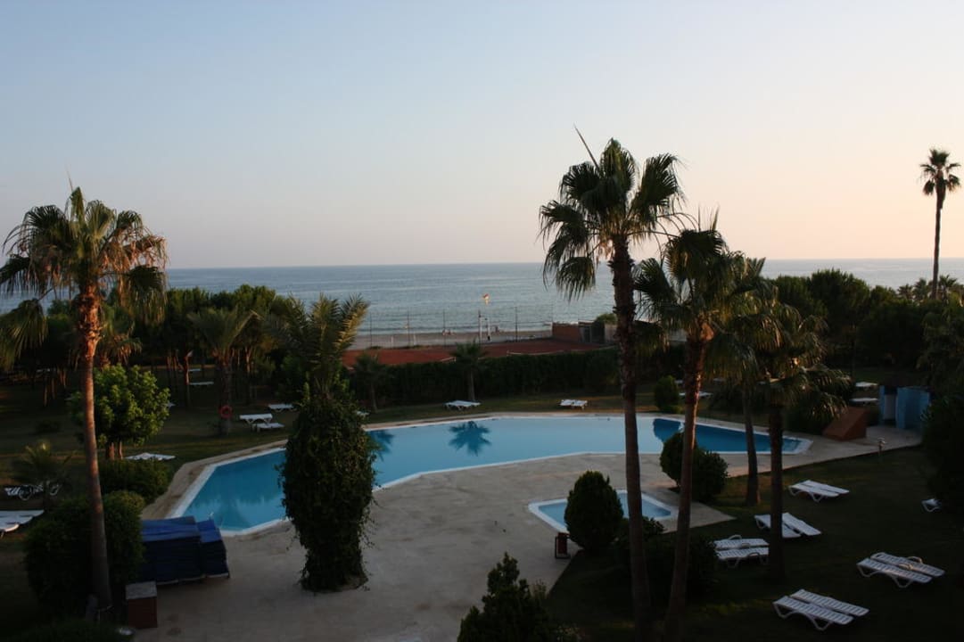 Ruhepool Club Turtas Beach Hotel