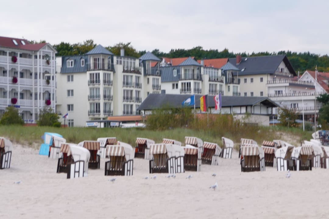 Hotel vom Strand gesehen SEETELHOTEL Ostseeresidenz Bansin