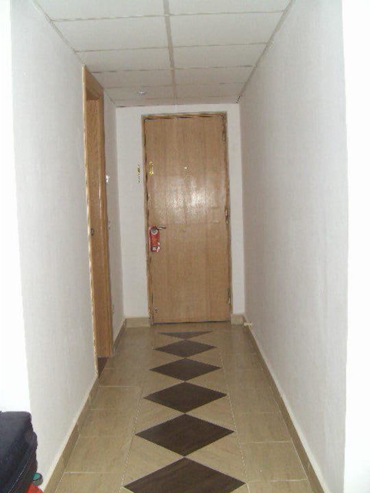 Zimmer Eingangsbereich Beach Albatros Resort