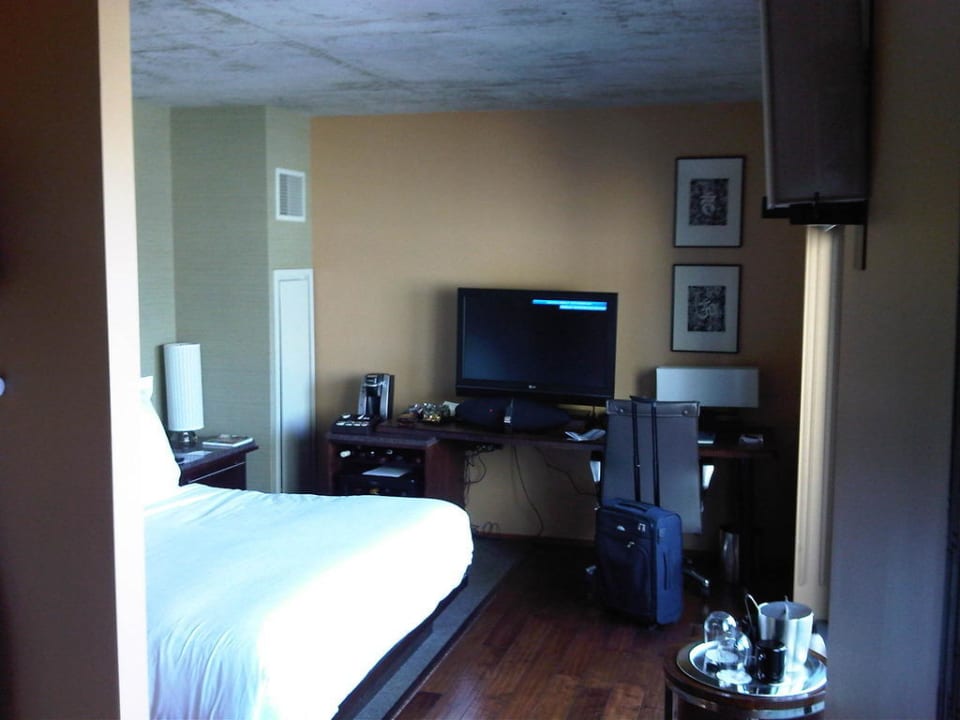 Kingbett und Flat TV Eurostars Magnificent Mile