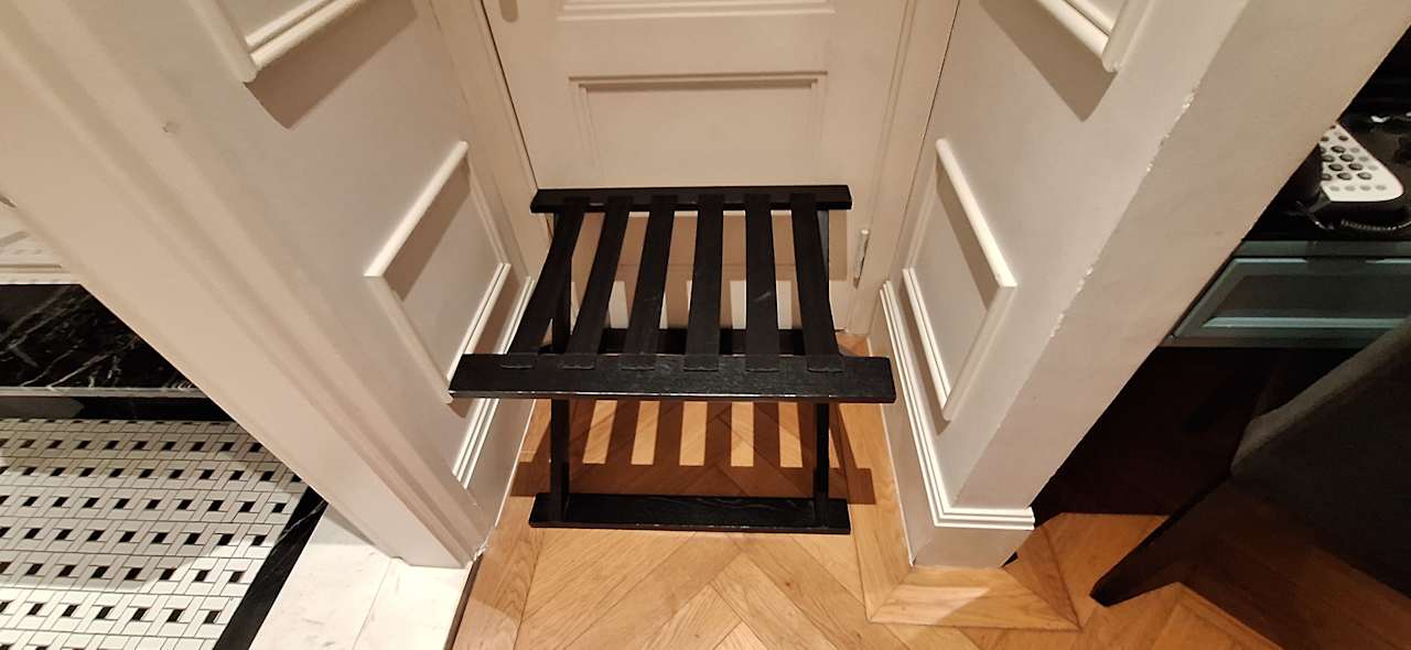 Zimmer Bach Suites Saigon, a Member of Design Hotels