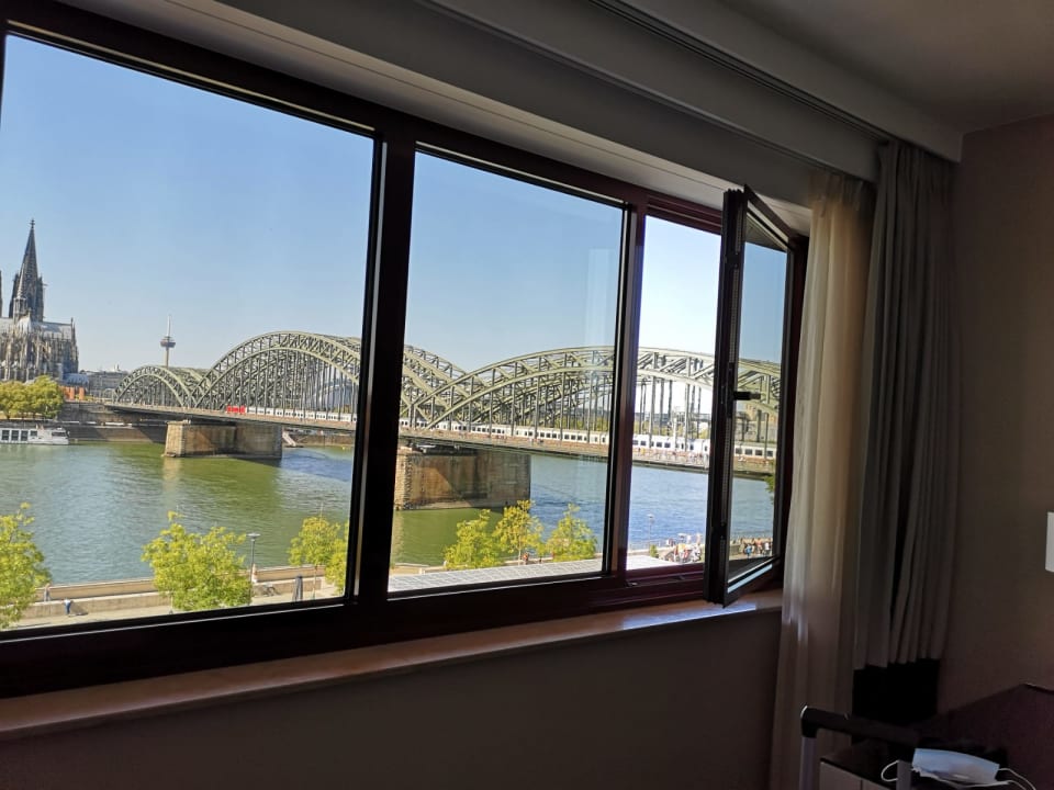 Zimmer Hyatt Regency Köln
