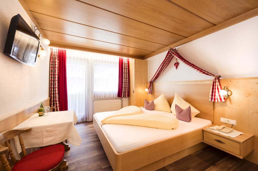 Doppelzimmer Burgstall Hotel Angelika