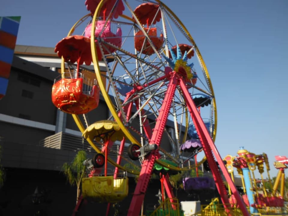 Lunapark Royal Seginus