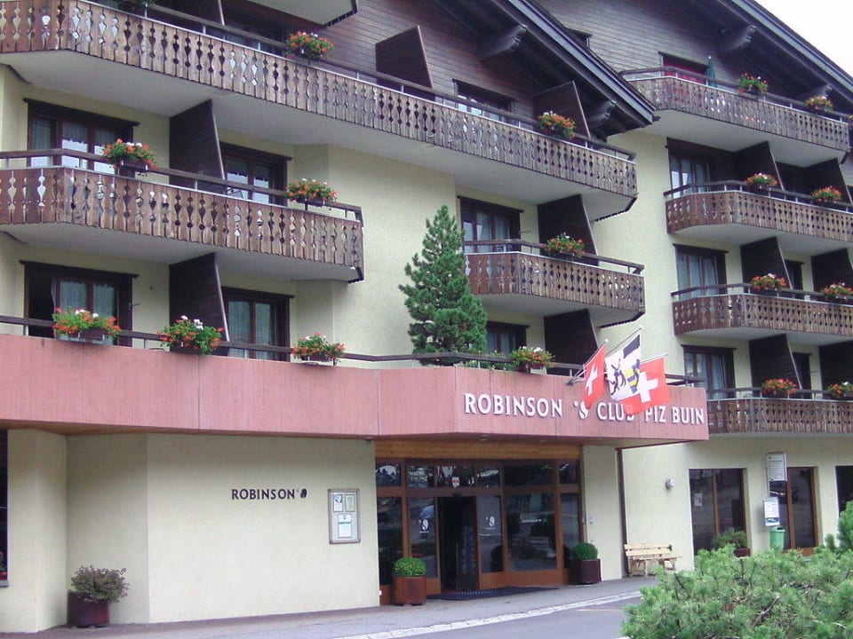 Club Eingang Piz Buin Swiss Quality Hotel