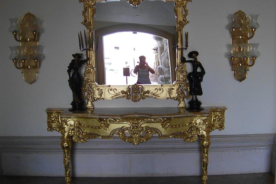 Stil im Innenbereich des Hotels Palm Royale Resort - Soma Bay