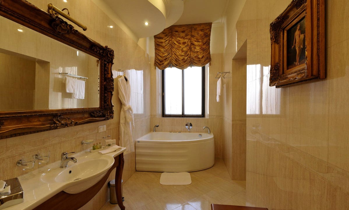 Bathroom Hotel Bohema