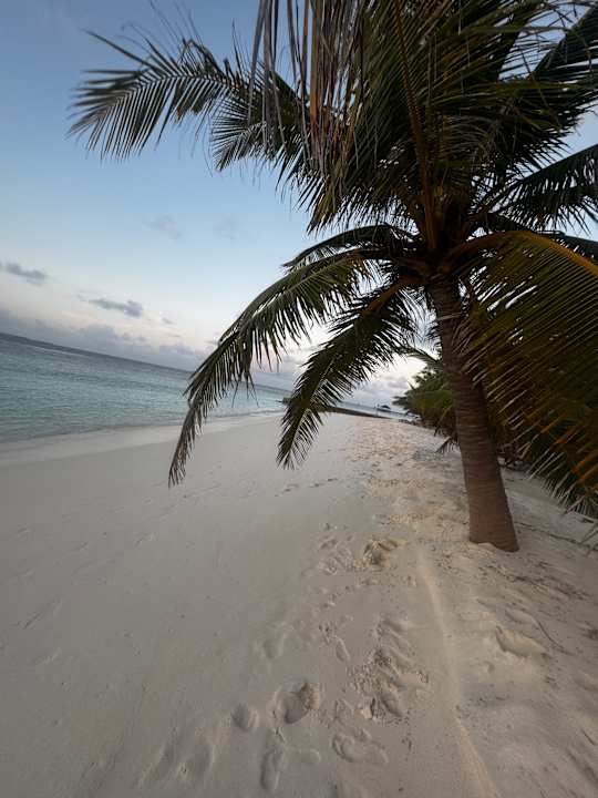 Strand Adaaran Select Meedhupparu Island Resort - Premium All Inclusive