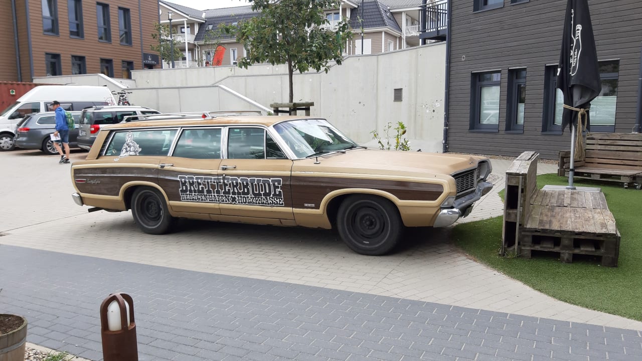 Außenansicht Bretterbude Heiligenhafen