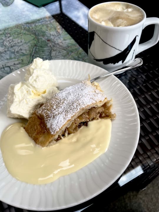 Gastro Natur- & Wanderhotel Tuxertal