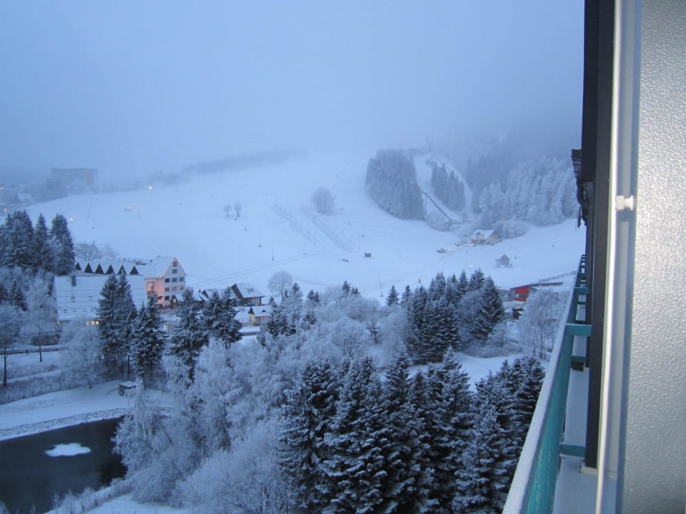 Maisonett Suite Balkonblick Richtung Hauptskihang Best Western Ahorn Hotel Oberwiesenthal - Adults only