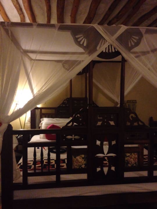 Das Zimmer Neptune Pwani Beach Resort & Spa