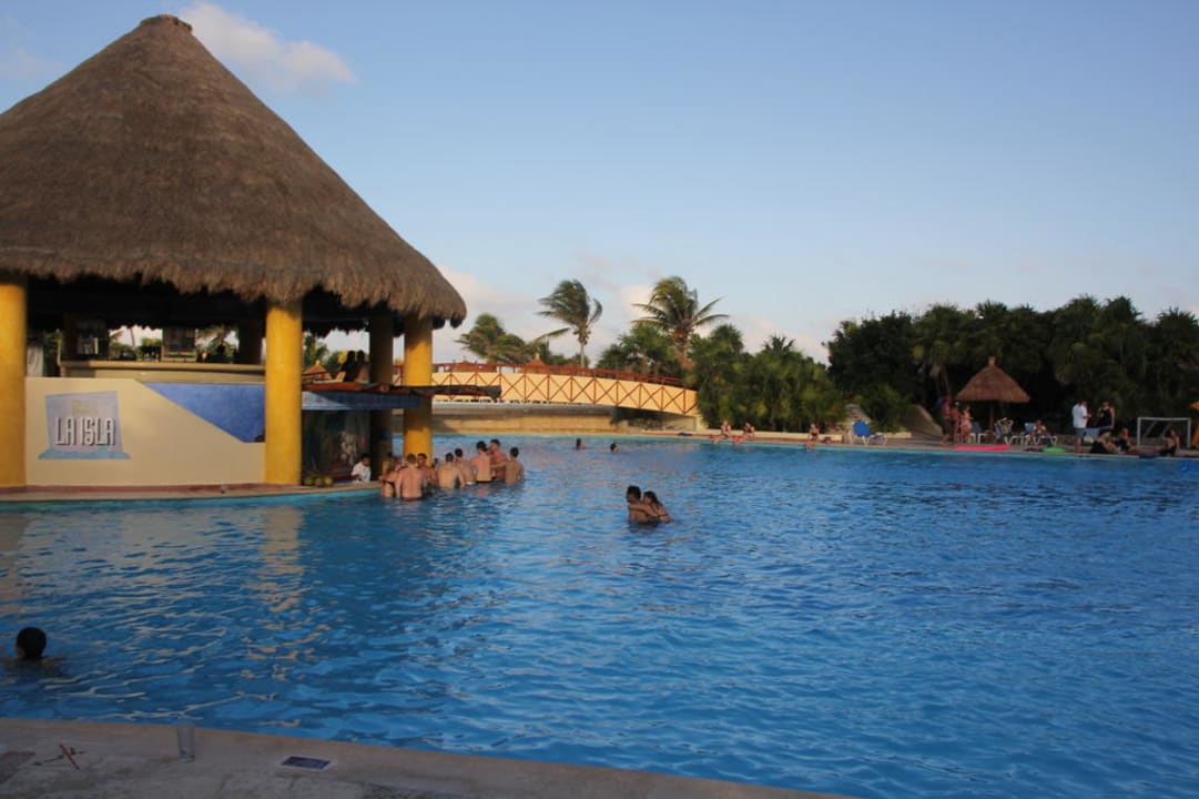 PoolBar (SwimIn) Bahia Principe Grand Tulum