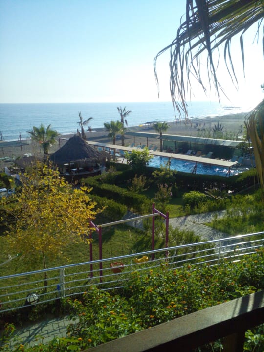 Ausblick von der restaurantterrasse Adora Calma Beach Hotel