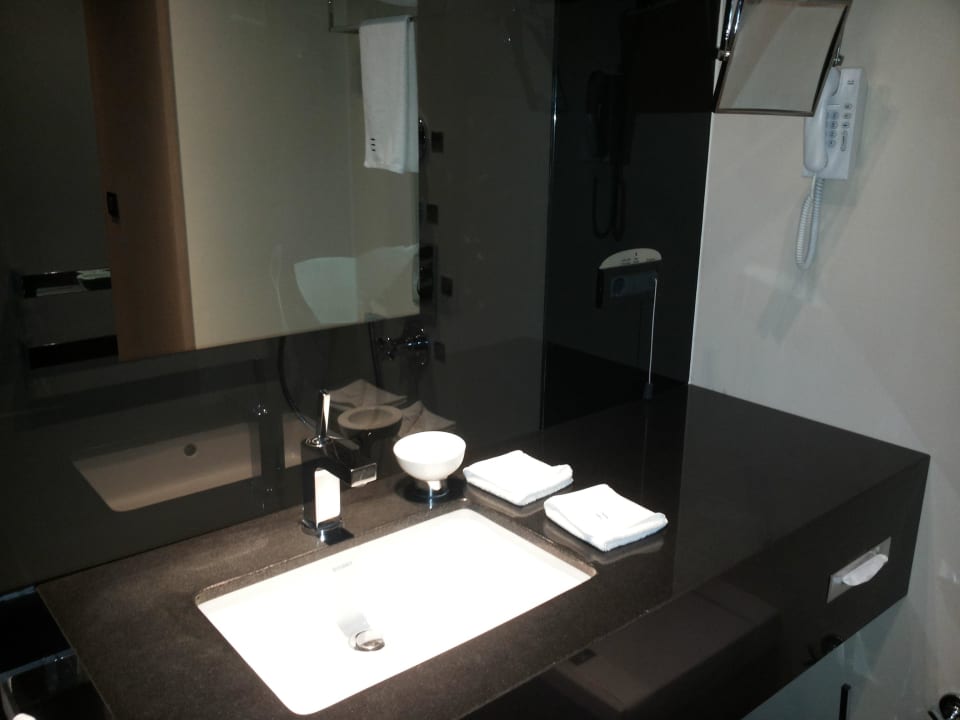 Bad, Waschtisch Hotel Golden Key