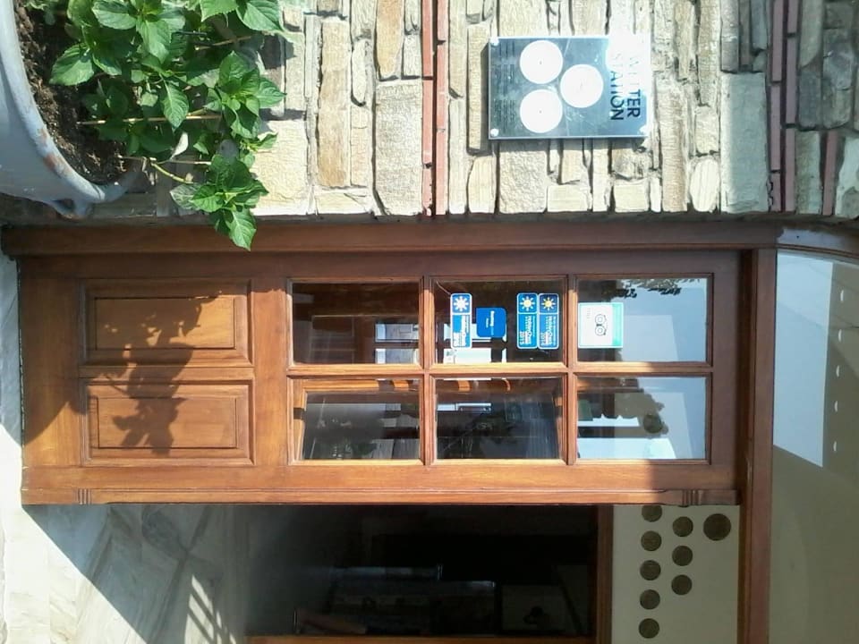 Eingang zur Lobby Akrathos Beach Hotel