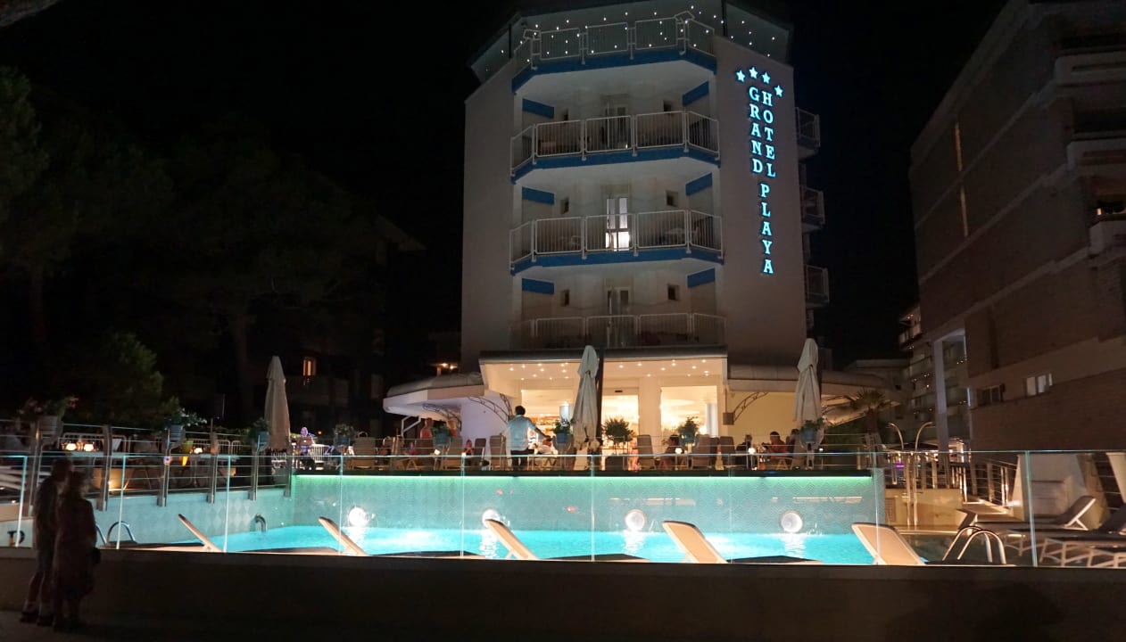 Außenansicht Playa Grand Hotel