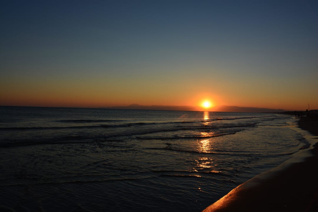 Toller Sonnenuntergang Club Grand Aqua